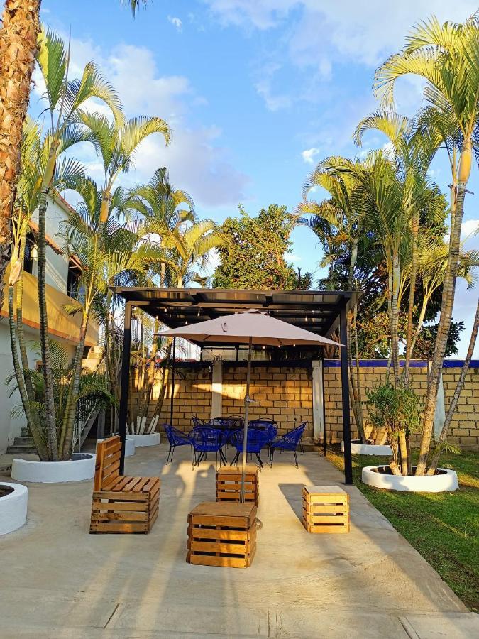 Hotel San Carlos Yautepec Buitenkant foto