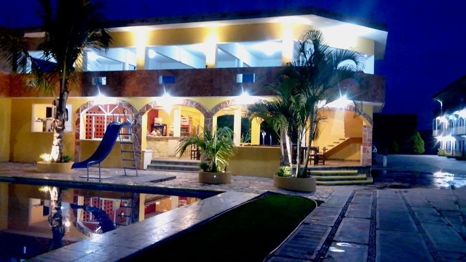 Hotel San Carlos Yautepec Buitenkant foto